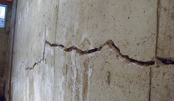 Foundation Wall Problems in Brookhaven, Islip, Oyster Bay