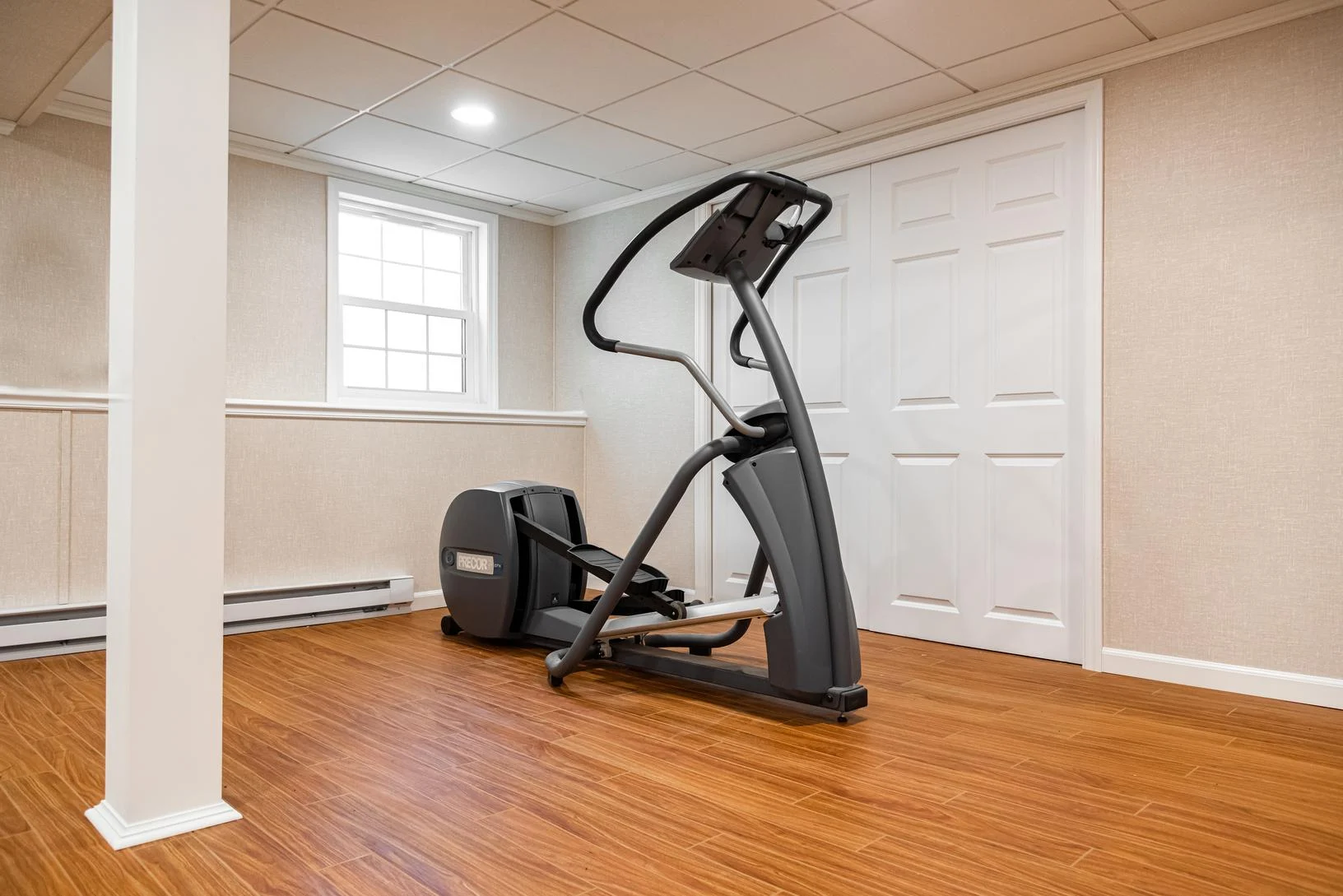 Installation of a basement gym in Islip